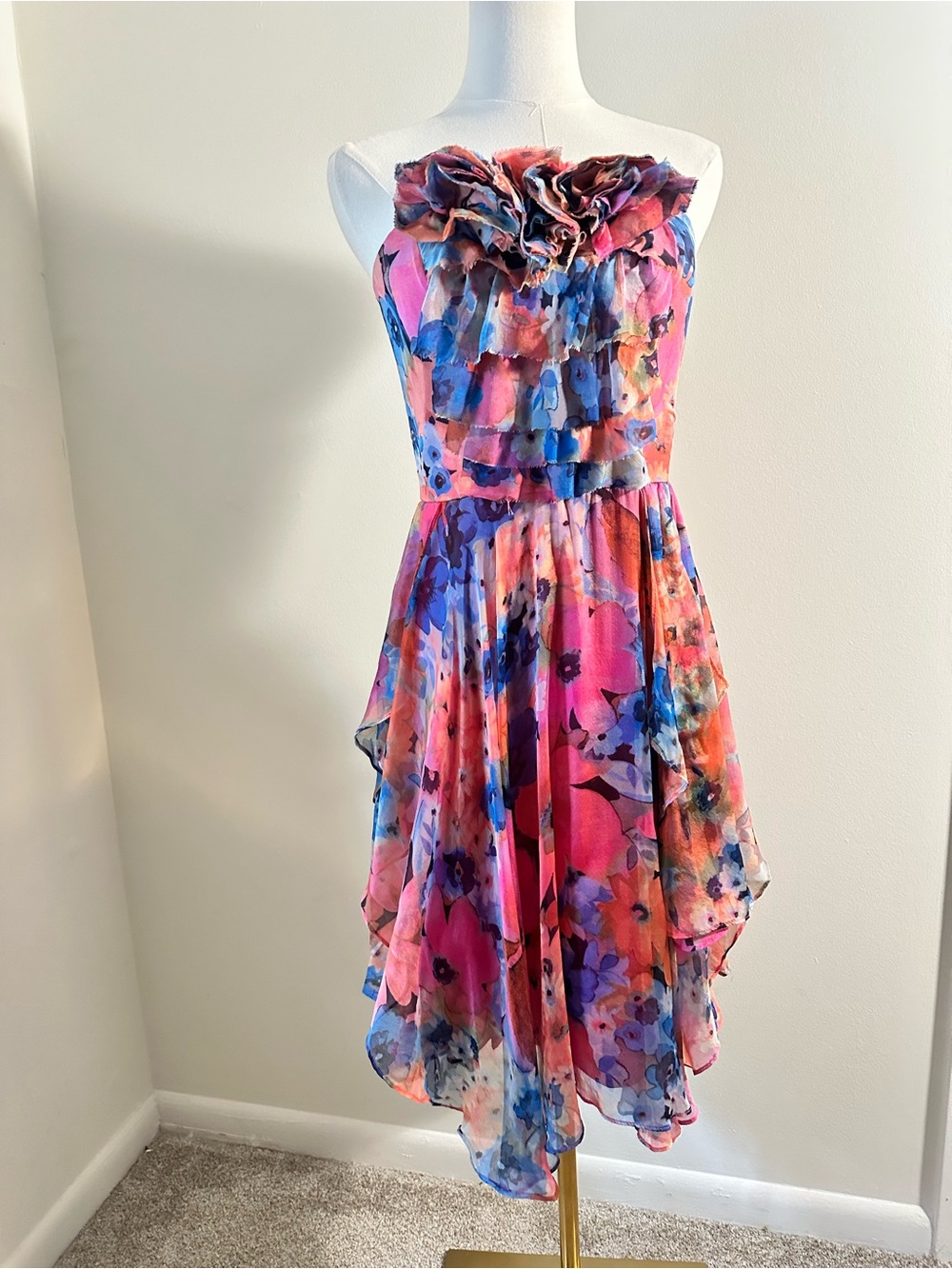 Y2k silk strapless dress, water color florals size 4